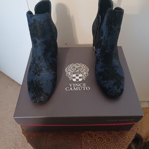 Vince Caputo ankle boots